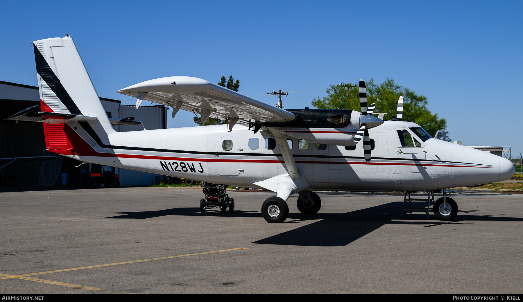Aircraft Photo of N128WJ | De Havilland Canada DHC-6-200 Twin Otter | Skydive Arizona | AirHistory.net #823121