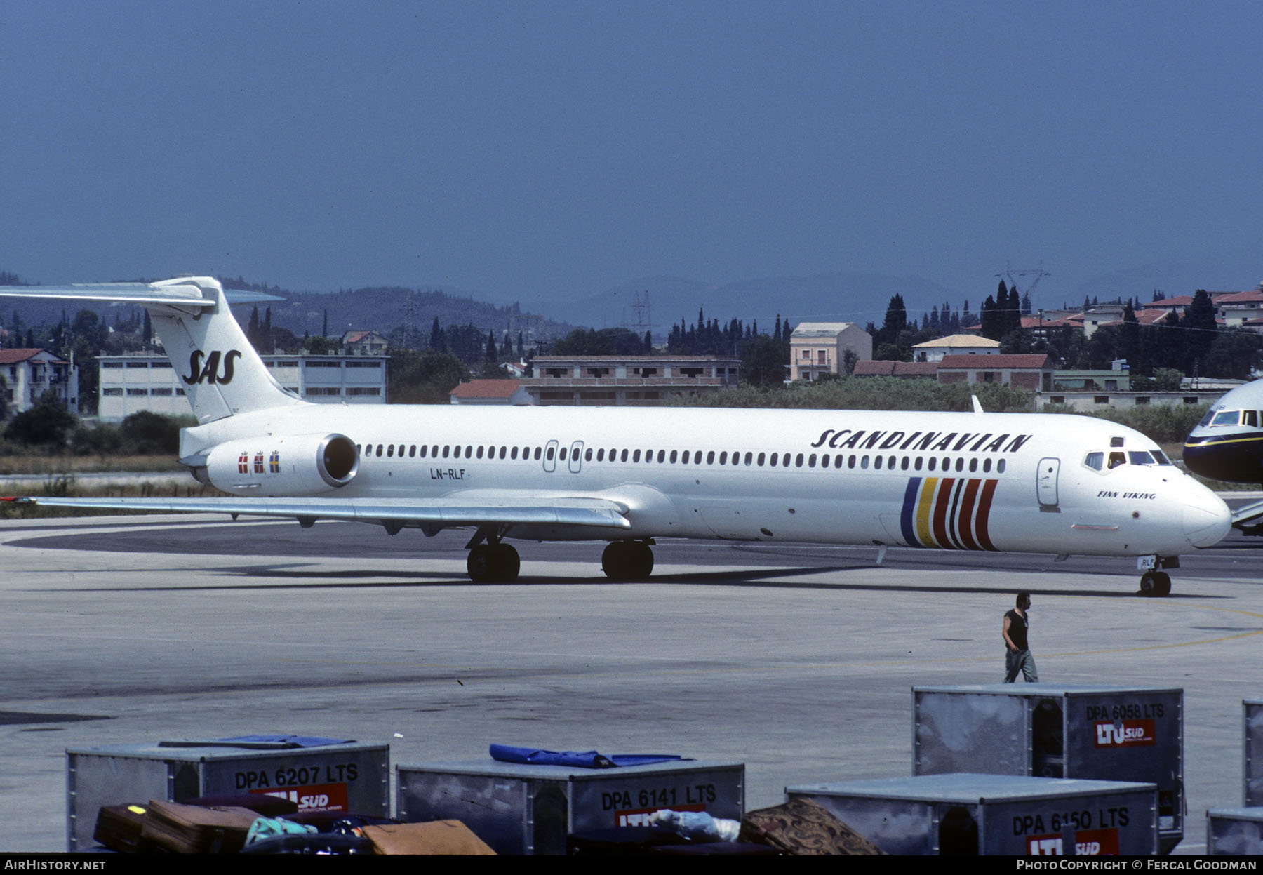 Aircraft Photo of LN-RLF | McDonnell Douglas MD-82 (DC-9-82) | Scandinavian Airlines - SAS | AirHistory.net #823197