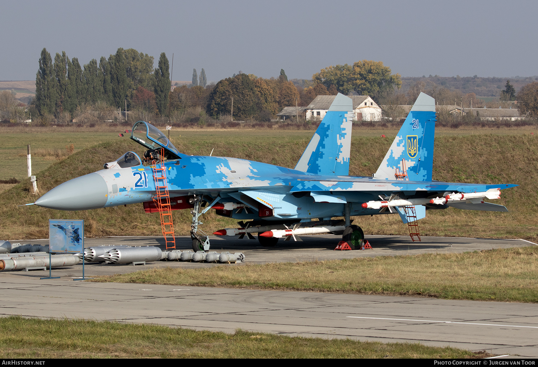 Aircraft Photo of 21 blue | Su-27S1M | Ukraine - Air Force | AirHistory.net #823241
