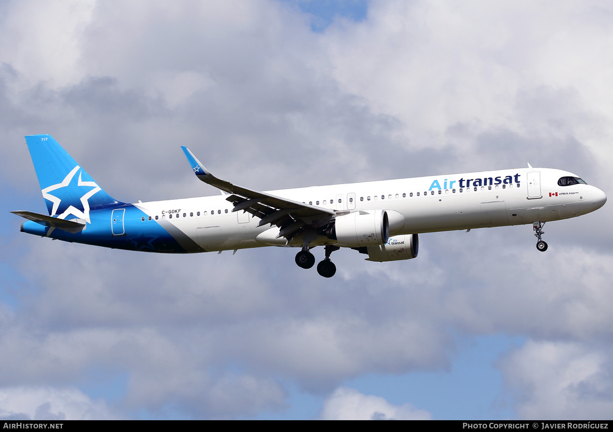 Aircraft Photo of C-GOKF | Airbus A321-271NX | Air Transat | AirHistory.net #823276