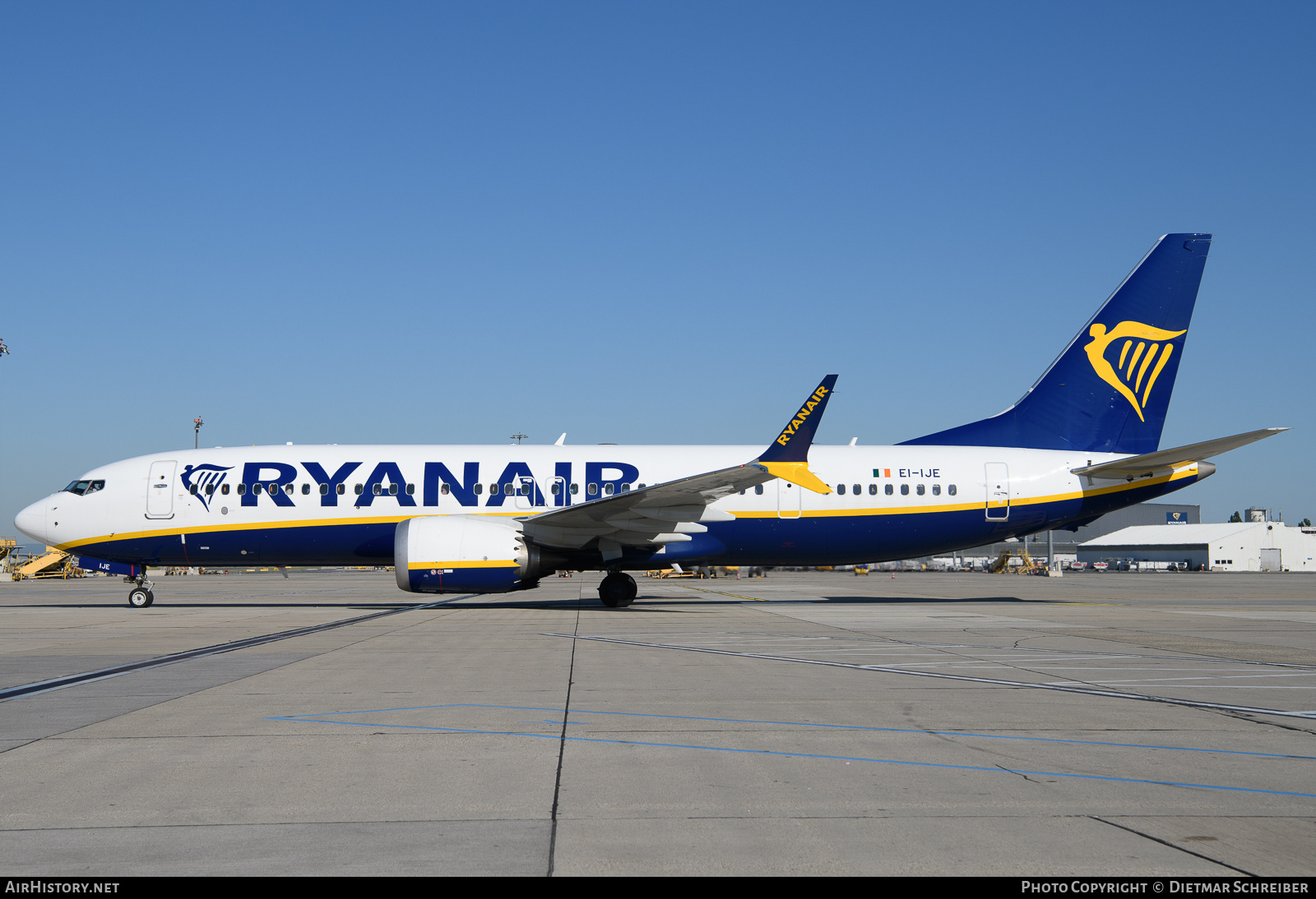 Aircraft Photo of EI-IJE | Boeing 737-8200 Max 200 | Ryanair | AirHistory.net #823284