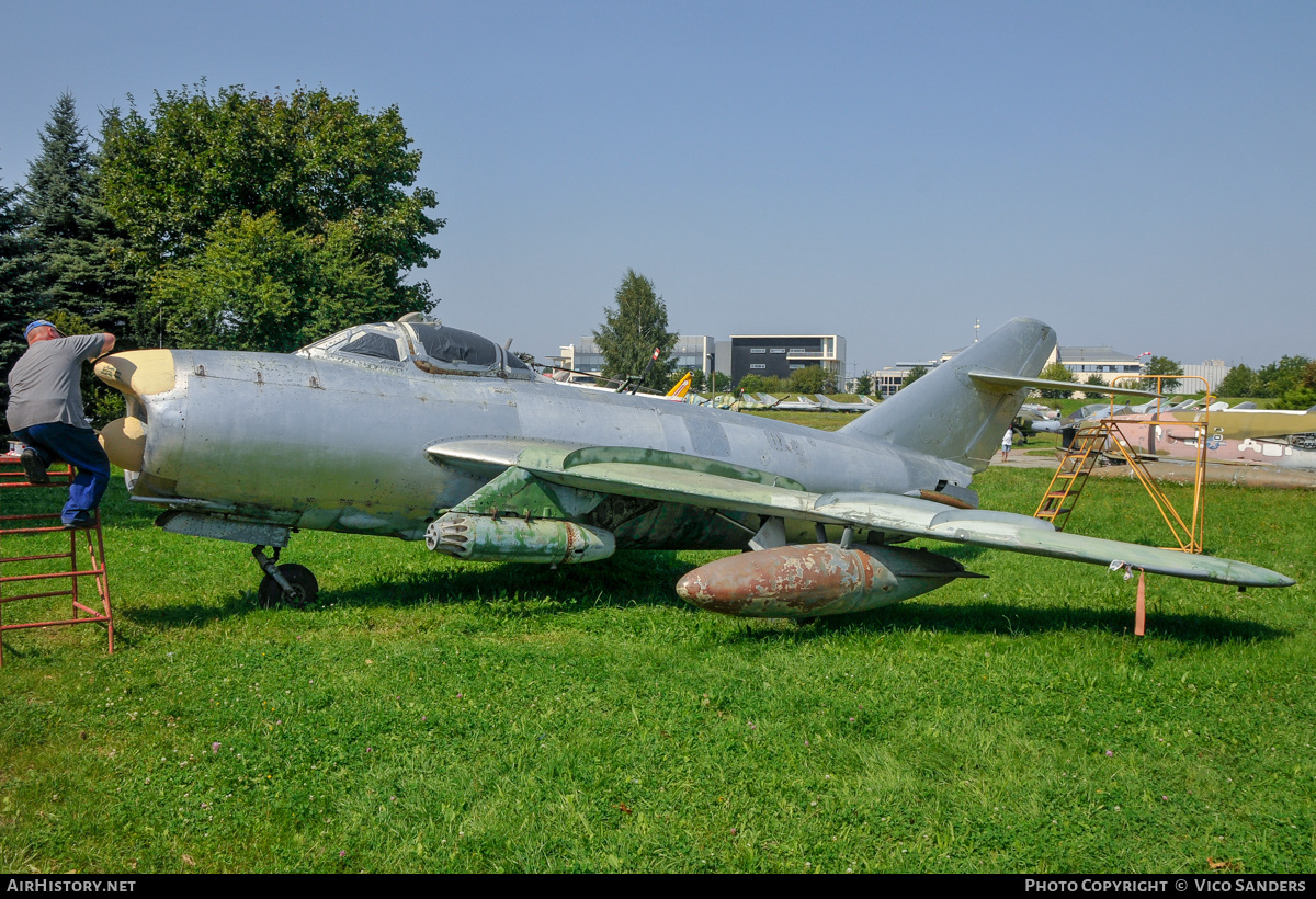 Aircraft Photo of 606 | PZL-Mielec Lim-6M | Poland - Air Force | AirHistory.net #823348