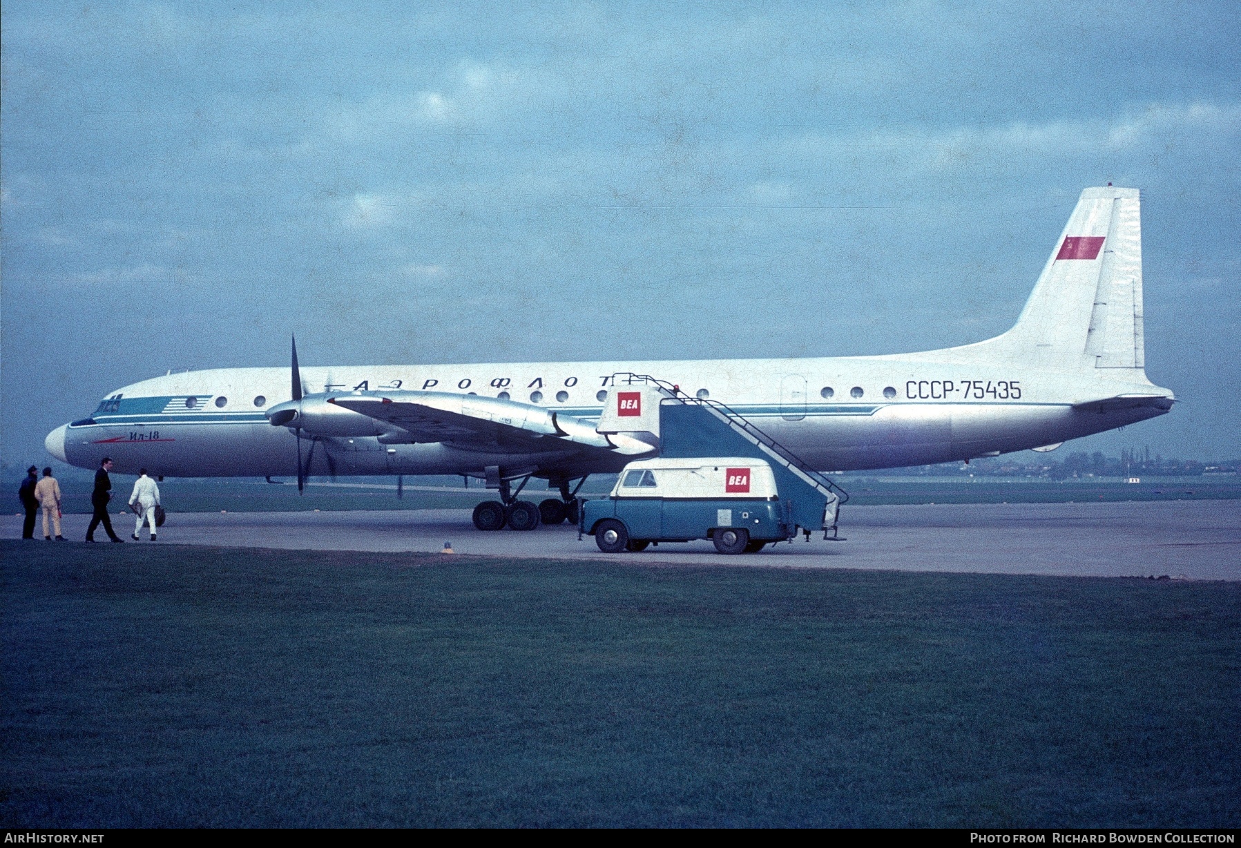 Aircraft Photo of CCCP-75435 | Ilyushin Il-18D | Aeroflot | AirHistory.net #823504