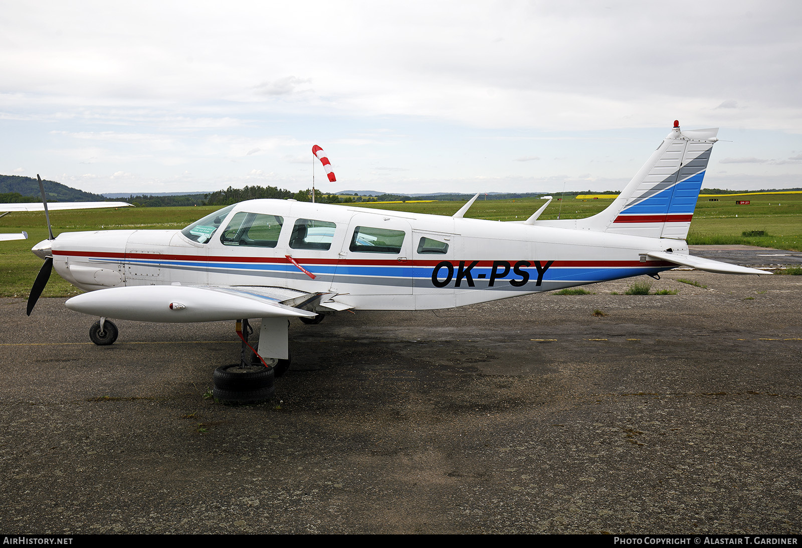 Aircraft Photo of OK-PSY | Piper PA-32R-300 Cherokee Lance | AirHistory.net #823513