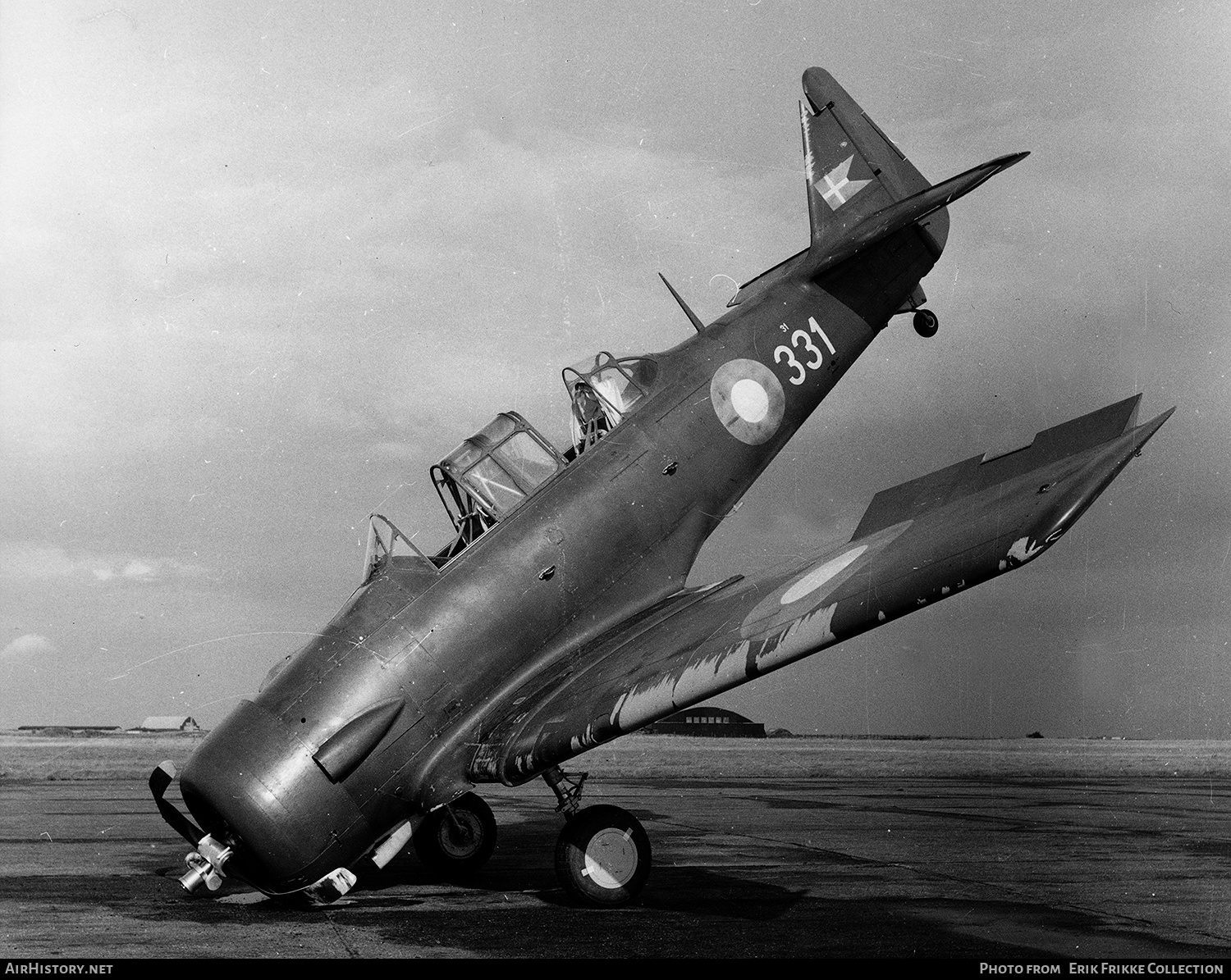 Aircraft Photo of 31-331 | North American AT-16 Harvard IIB | Denmark - Air Force | AirHistory.net #823532