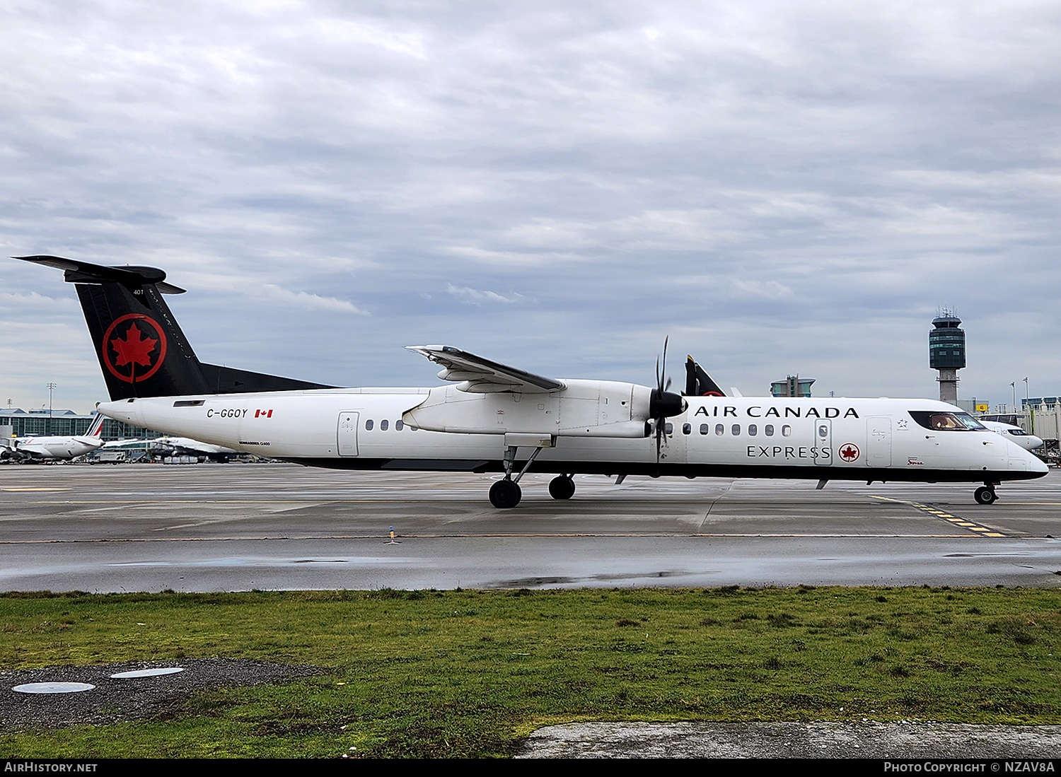 Aircraft Photo of C-GGOY | Bombardier DHC-8-402 Dash 8 | Air Canada Express | AirHistory.net #823585