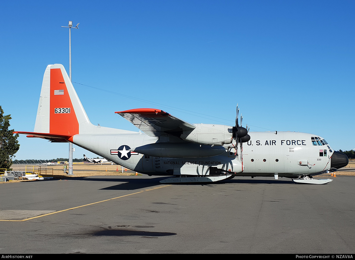 Aircraft Photo of 76-3301 / 63301 | Lockheed LC-130H Hercules (L-382) | USA - Air Force | AirHistory.net #823632