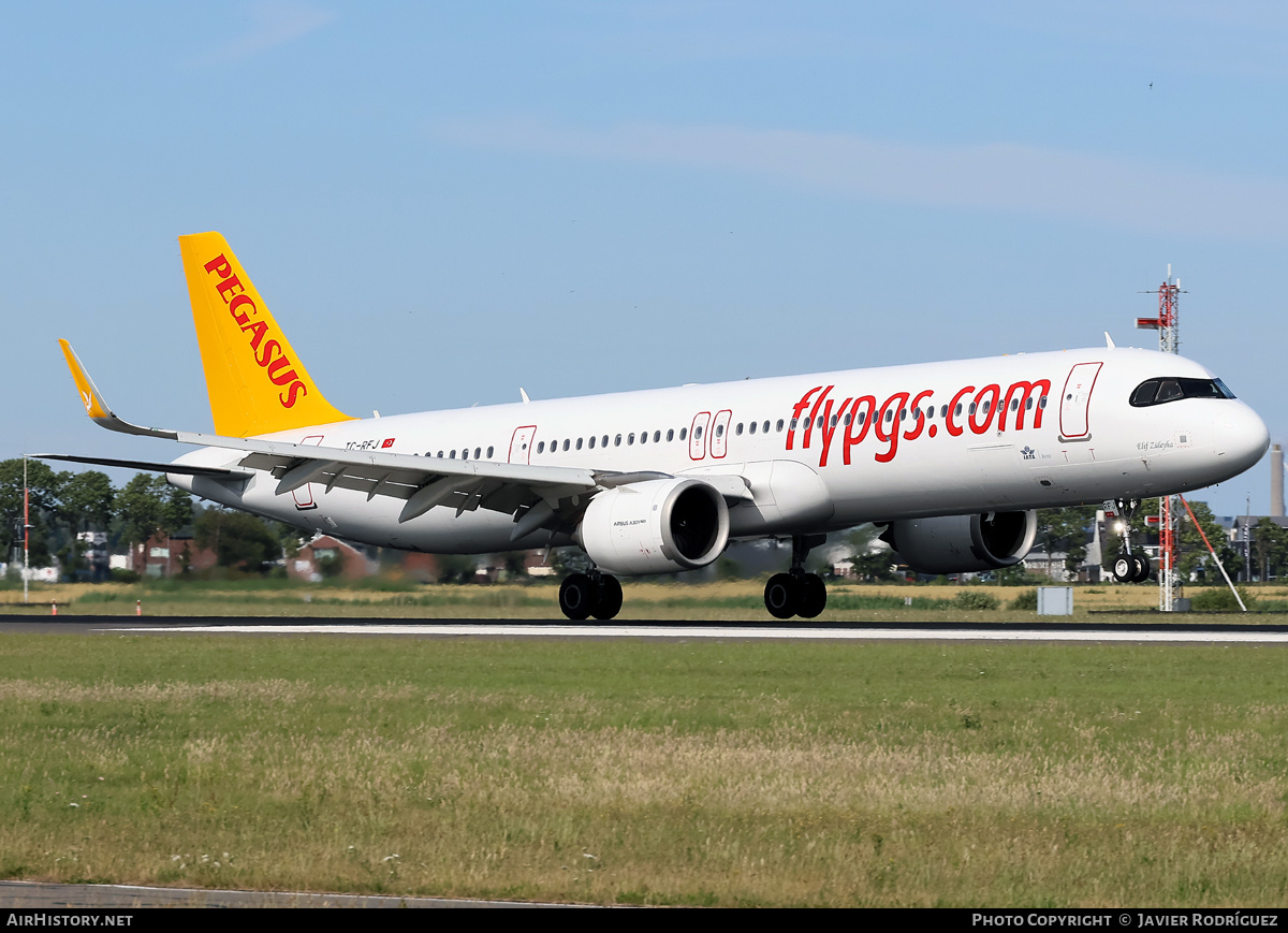 Aircraft Photo of TC-RFJ | Airbus A321-251NX | Pegasus Airlines | AirHistory.net #823778