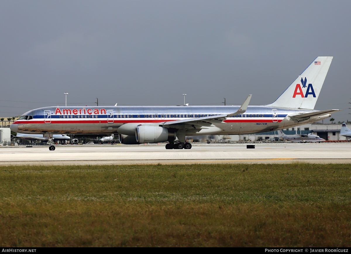 Aircraft Photo of N617AM | Boeing 757-223 | American Airlines | AirHistory.net #823782