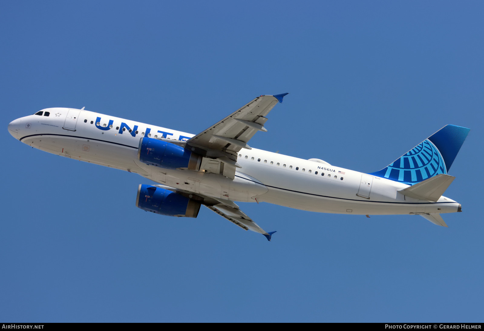 Aircraft Photo of N456UA | Airbus A320-232 | United Airlines | AirHistory.net #823801