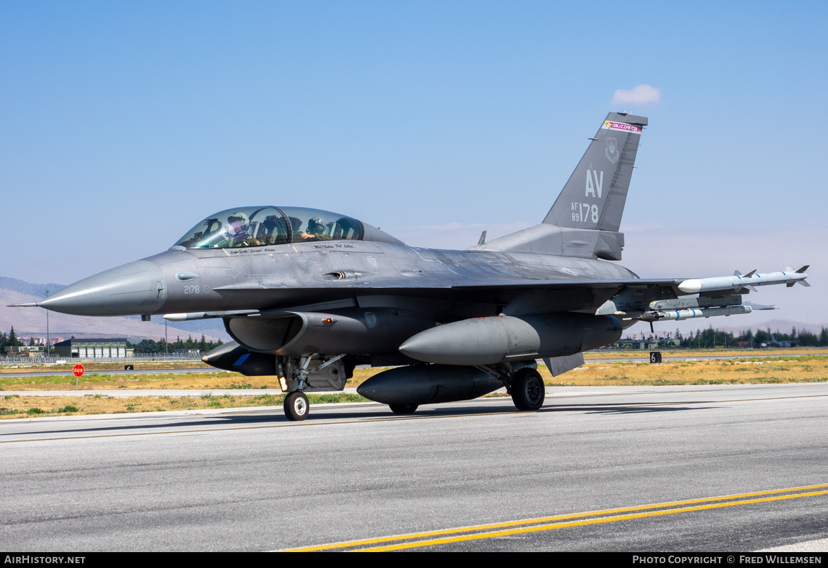 Aircraft Photo of 89-2178 / AF89-178 | General Dynamics F-16DM Fighting Falcon | USA - Air Force | AirHistory.net #823833