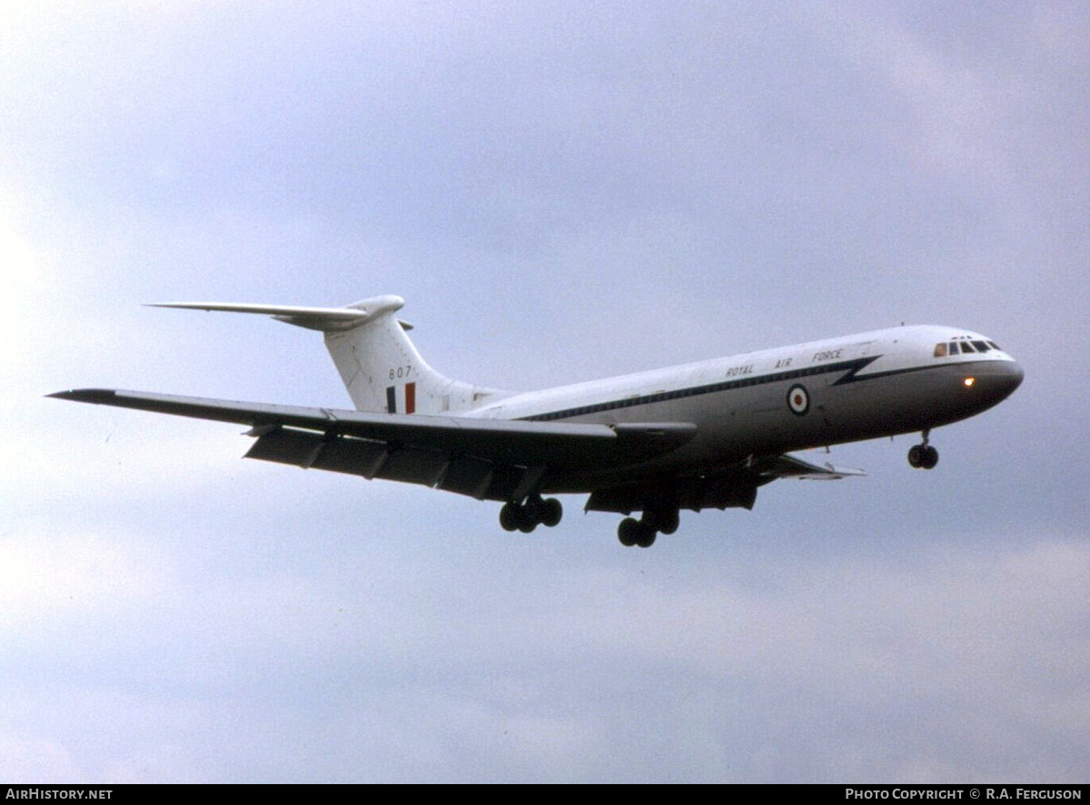 Aircraft Photo of XR807 | Vickers VC10 C.1 | UK - Air Force | AirHistory.net #823945