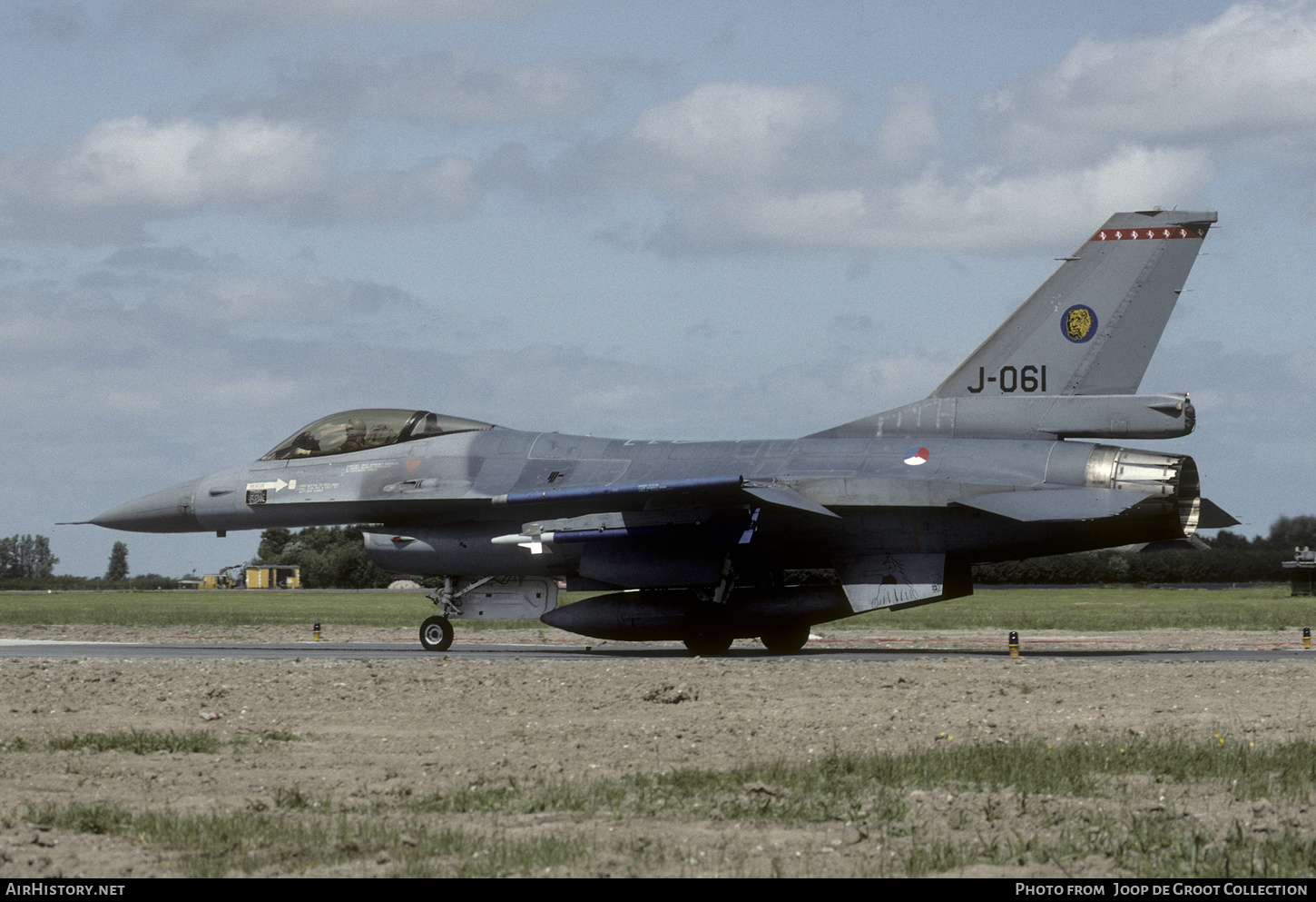 Aircraft Photo of J-061 | General Dynamics F-16A Fighting Falcon | Netherlands - Air Force | AirHistory.net #824002