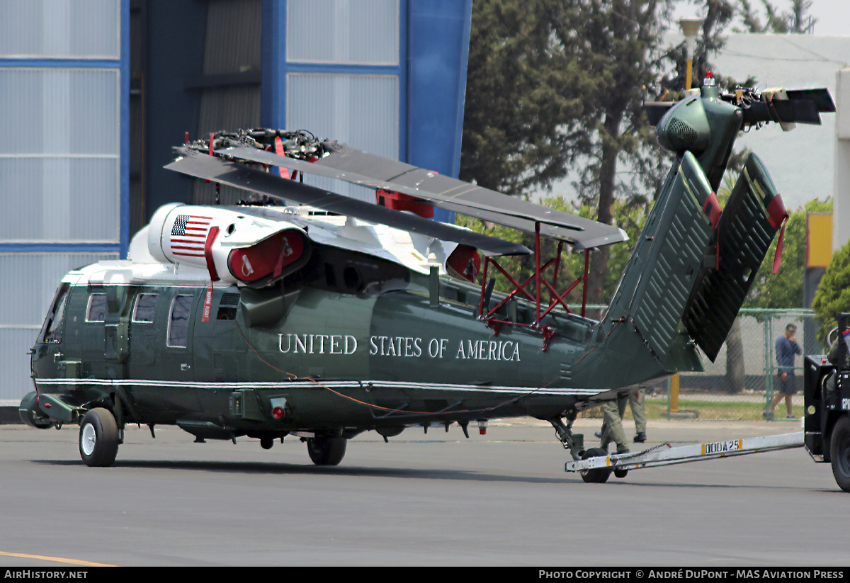 Aircraft Photo of 163261 | Sikorsky VH-60N White Hawk (S-70A) | USA - Marines | AirHistory.net #824028