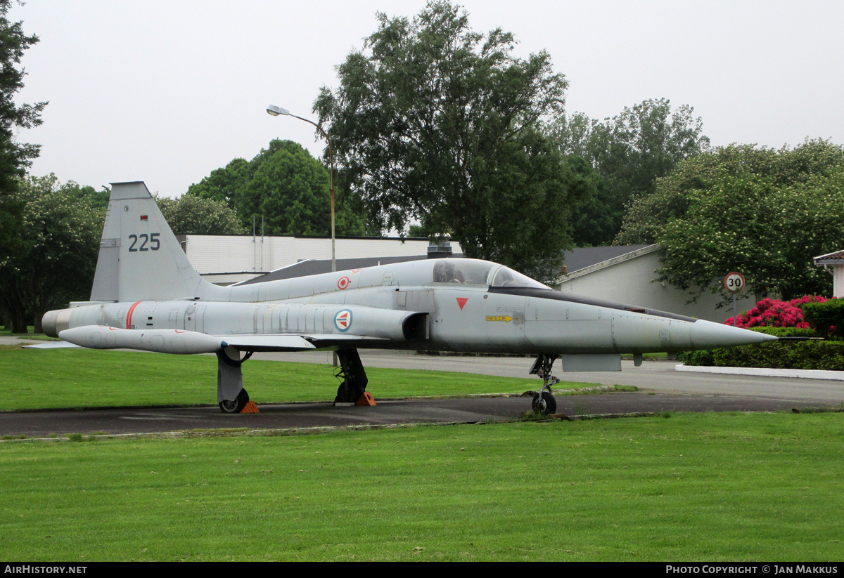 Aircraft Photo of 225 | Northrop F-5A Freedom Fighter | Norway - Air Force | AirHistory.net #824029