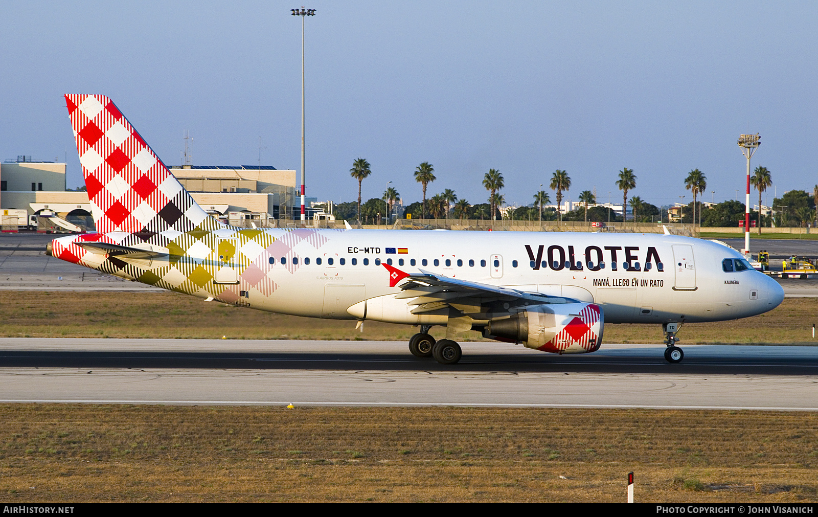 Aircraft Photo of EC-MTD | Airbus A319-111 | Volotea | AirHistory.net #824043