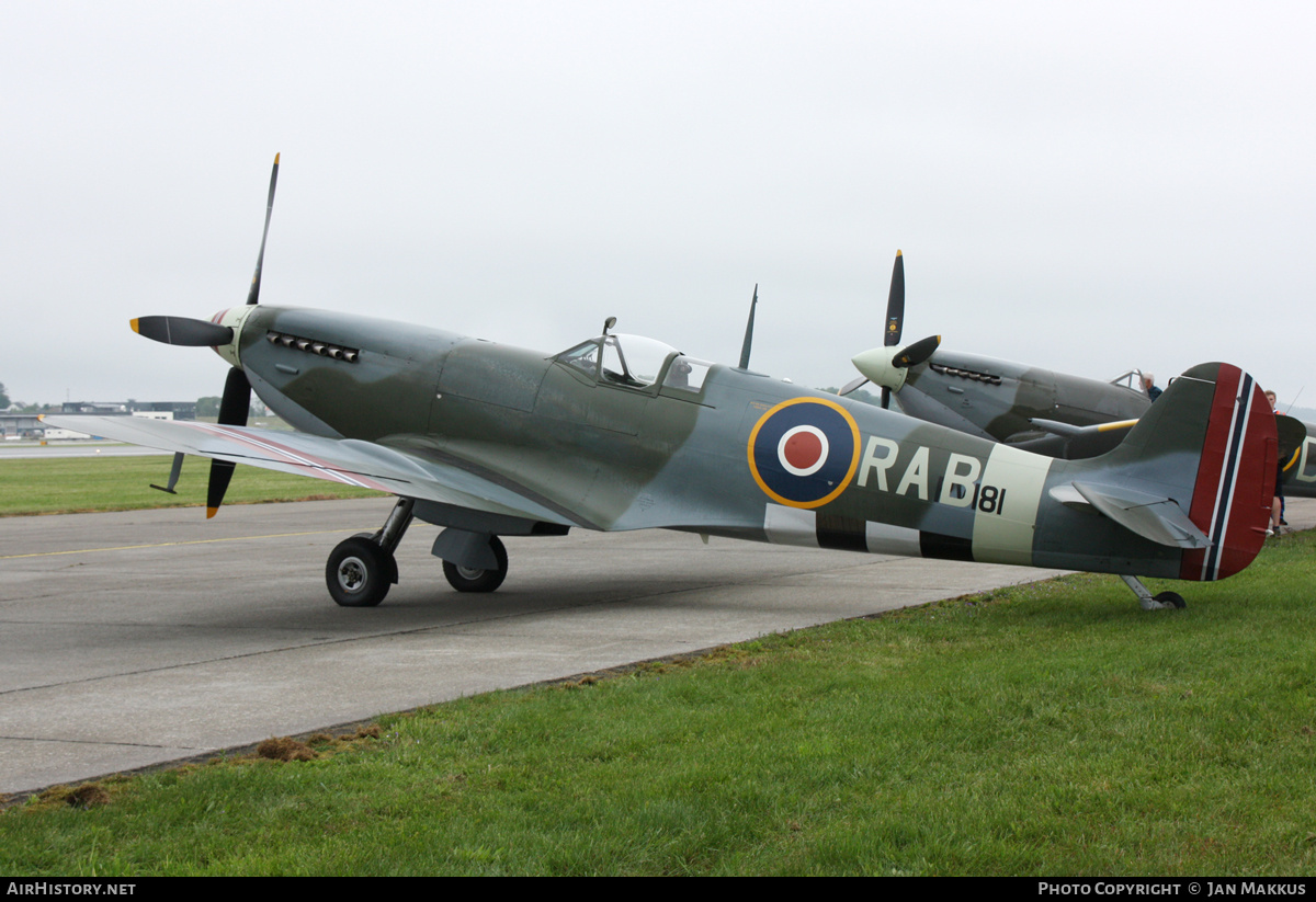 Aircraft Photo of G-BRSF / PV181 | Supermarine 361 Spitfire Mk9 | UK - Air Force | AirHistory.net #824053