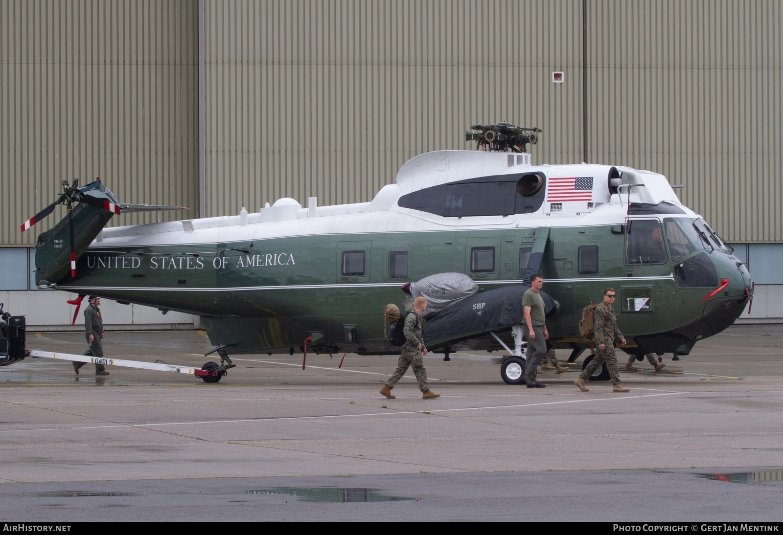 Aircraft Photo of 159357 | Sikorsky VH-3D Sea King (S-61B) | USA - Marines | AirHistory.net #824081