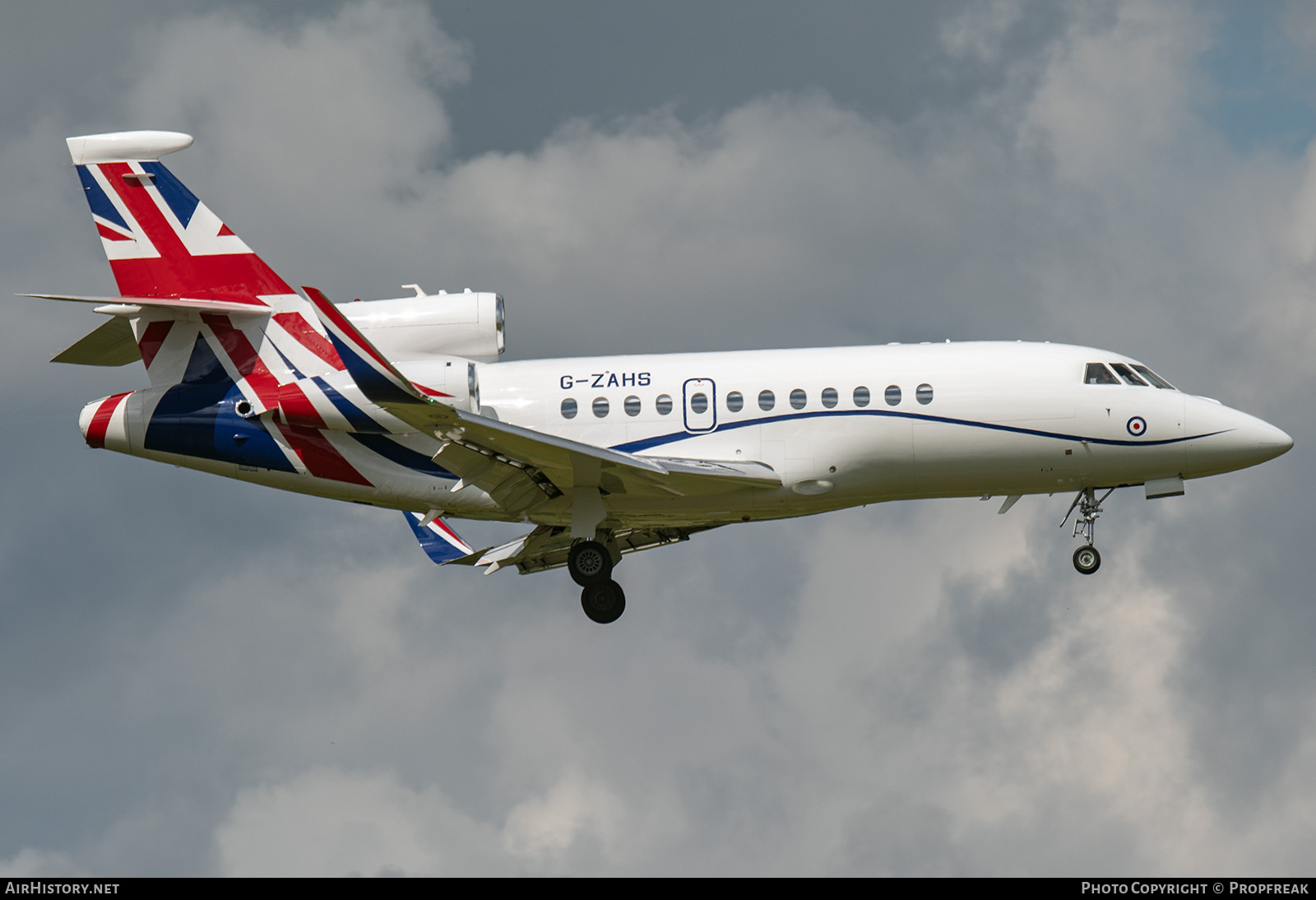 Aircraft Photo of G-ZAHS | Dassault Falcon 900LX Envoy IV CC.1 | UK - Air Force | AirHistory.net #824099