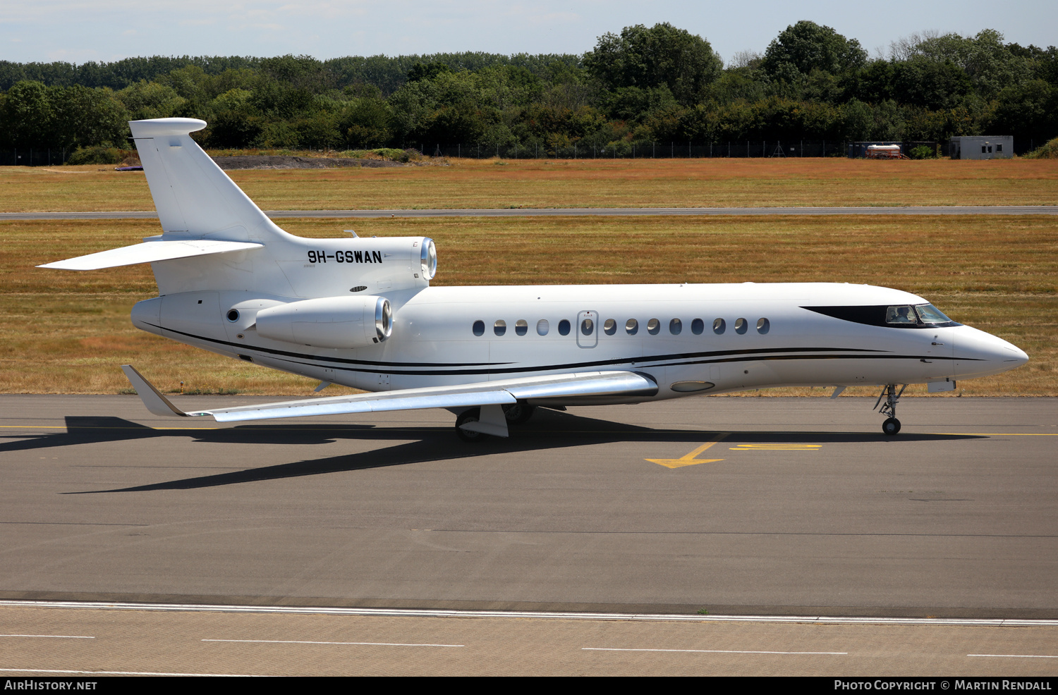 Aircraft Photo of 9H-GSWAN | Dassault Falcon 7X | AirHistory.net #824162