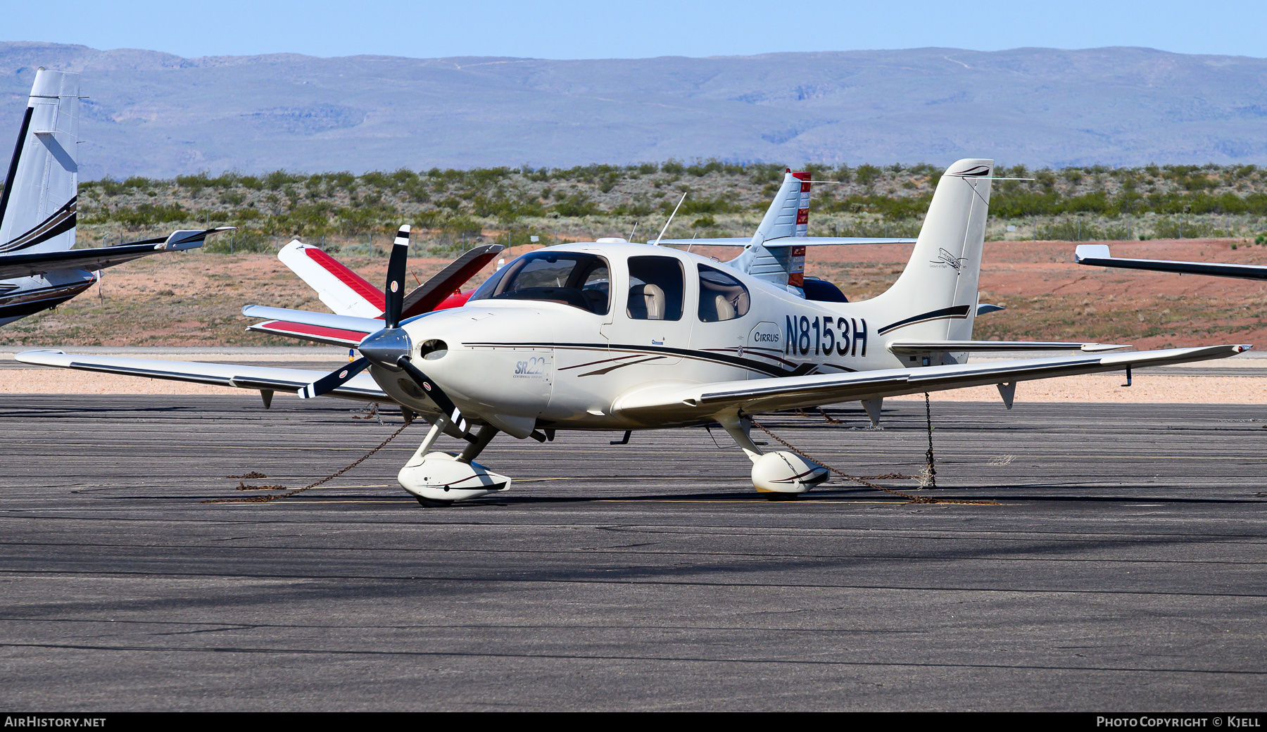 Aircraft Photo of N8153H | Cirrus SR-22 G1 | AirHistory.net #824184