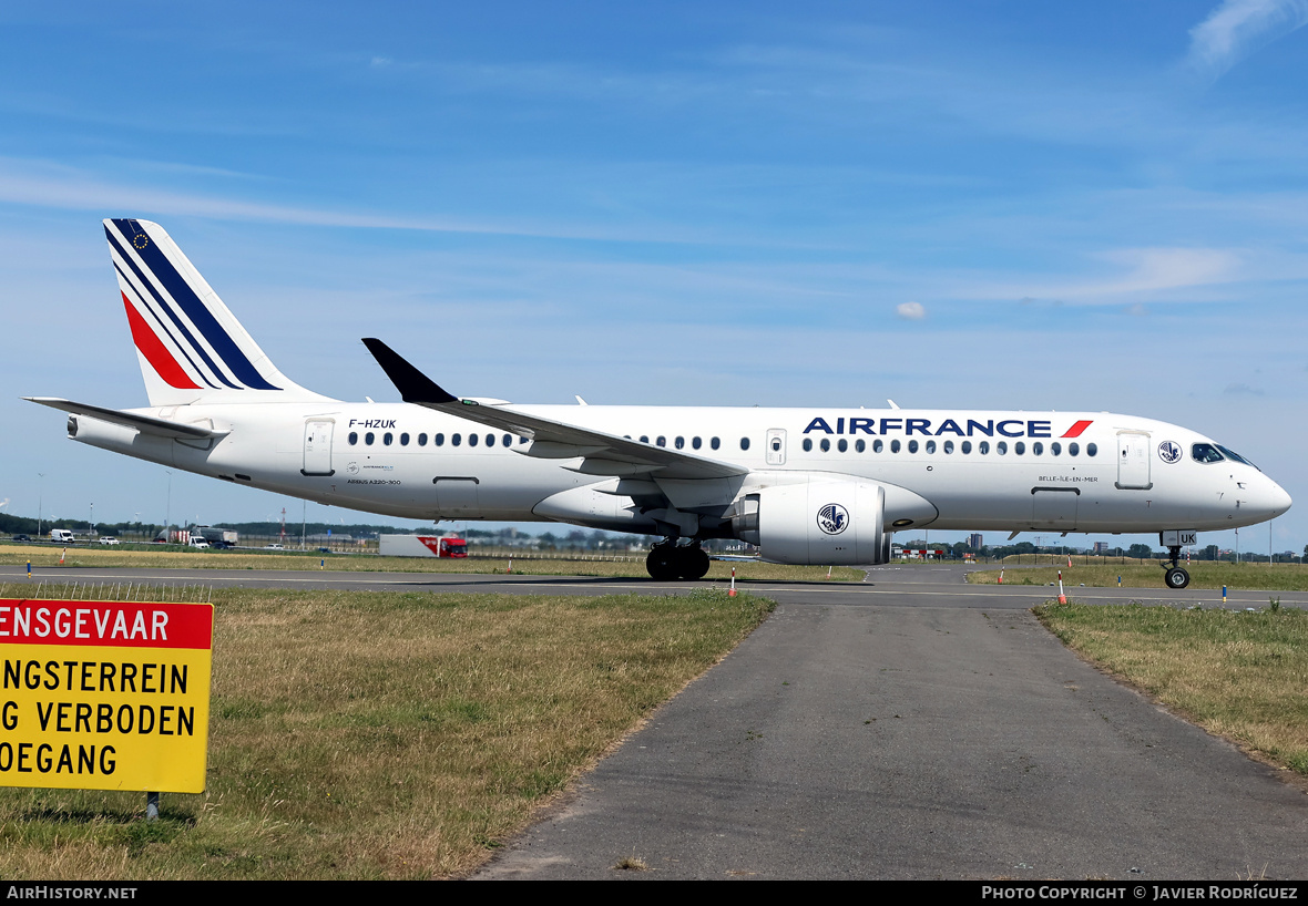 Aircraft Photo of F-HZUK | Airbus A220-371 (BD-500-1A11) | Air France | AirHistory.net #824200