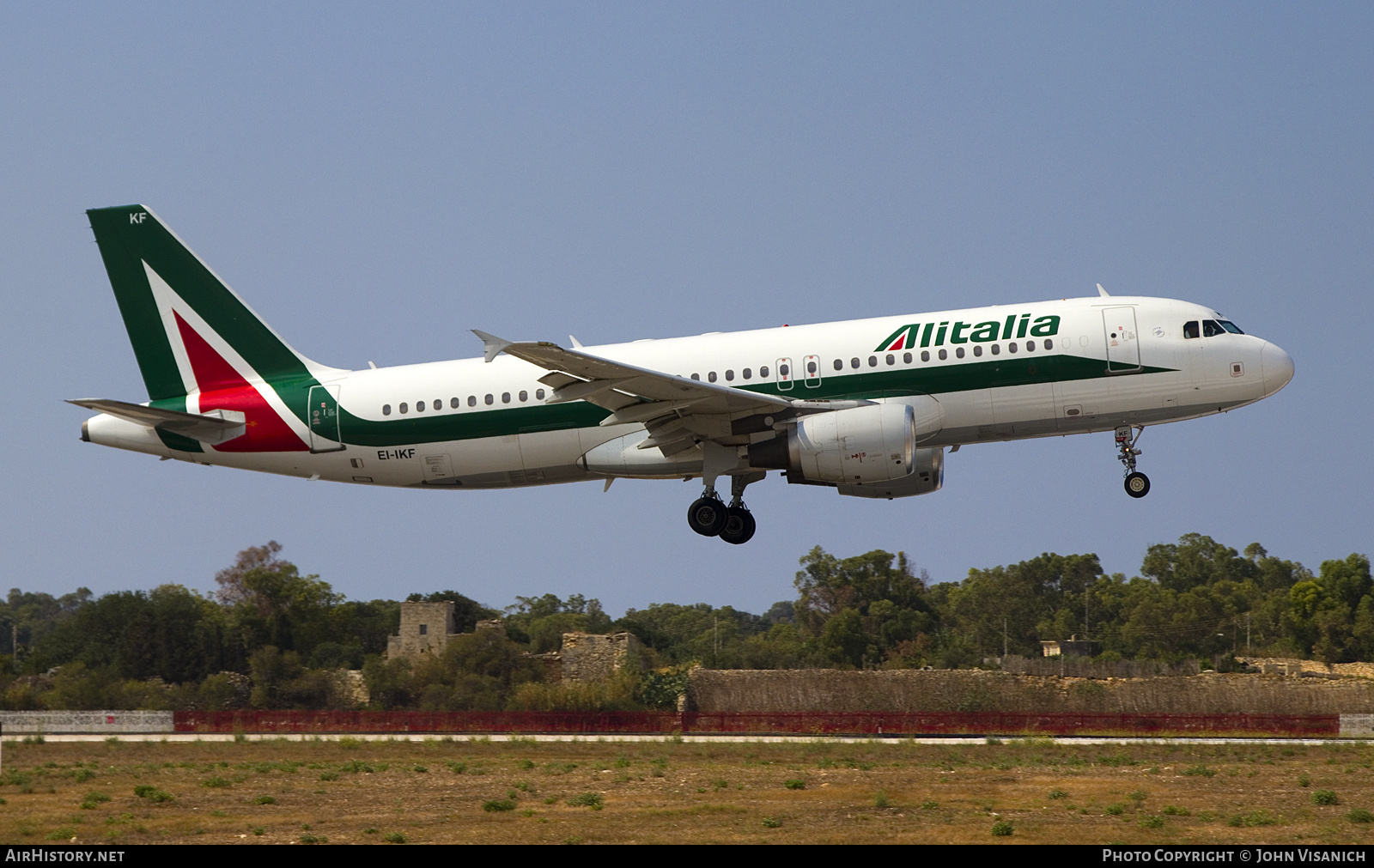 Aircraft Photo of EI-IKF | Airbus A320-214 | Alitalia | AirHistory.net #824254