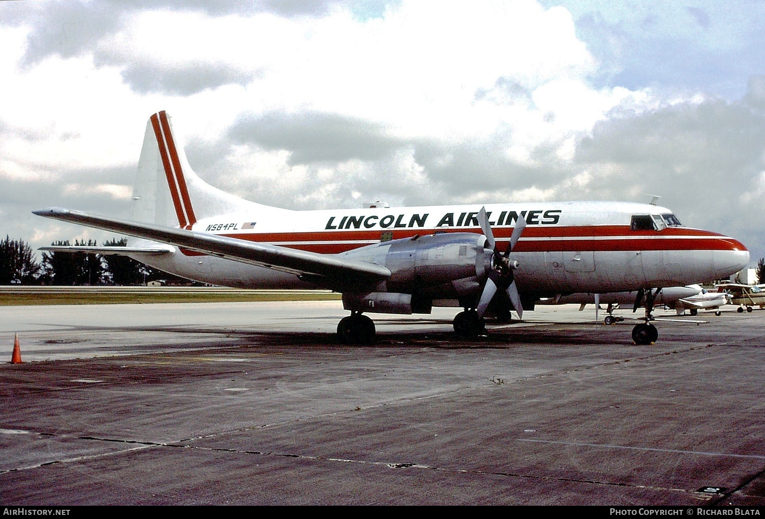 Aircraft Photo of N584PL | Convair 580 | Lincoln Airlines | AirHistory.net #824290