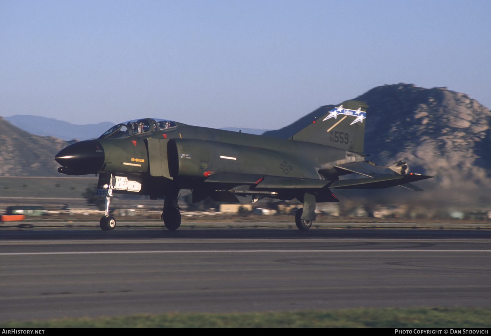 Aircraft Photo of 63-7559 / AF63-559 | McDonnell F-4C Phantom II | USA - Air Force | AirHistory.net #824359