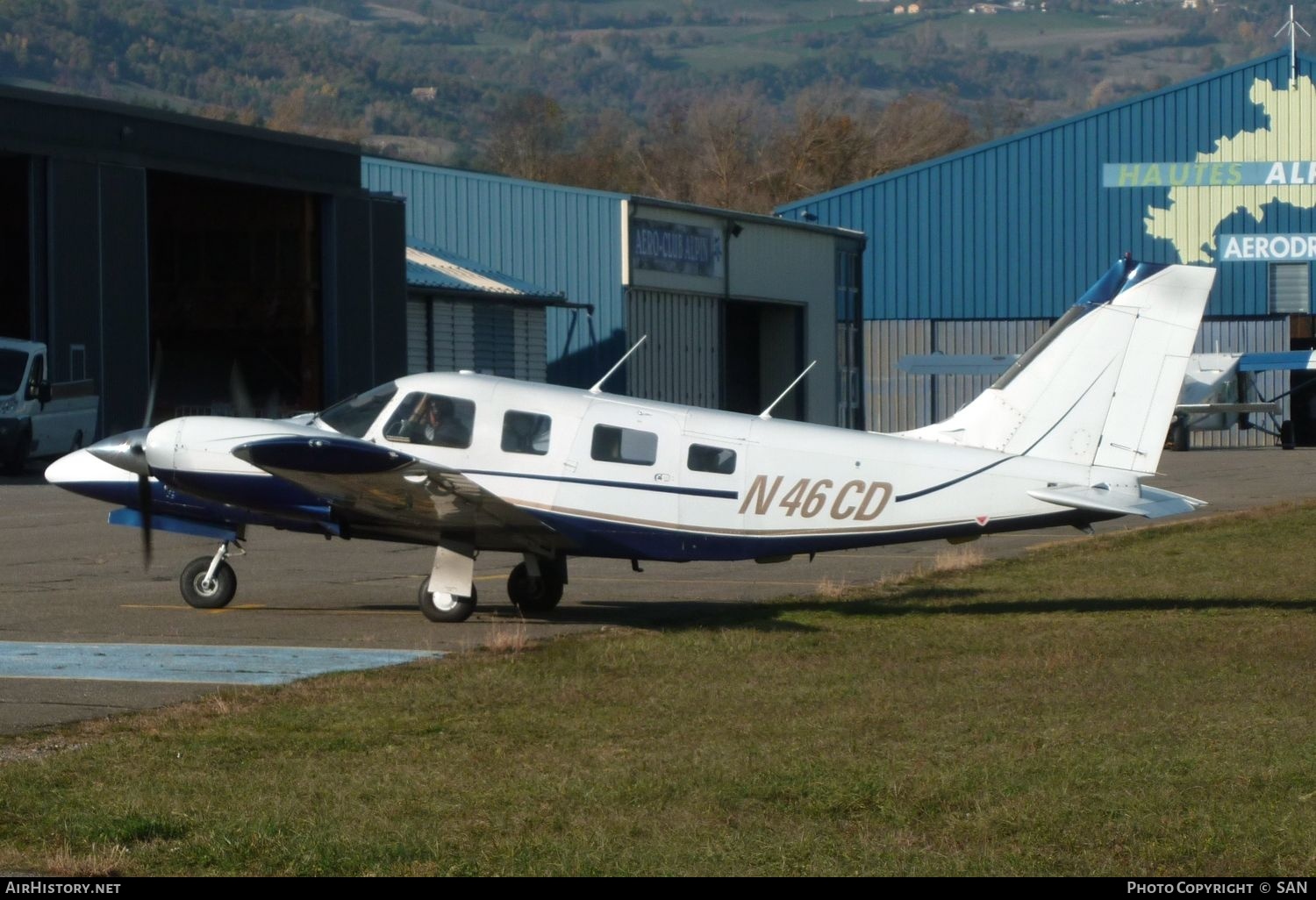 Aircraft Photo of N46CD | Piper PA-34-220T Seneca III | AirHistory.net #824378