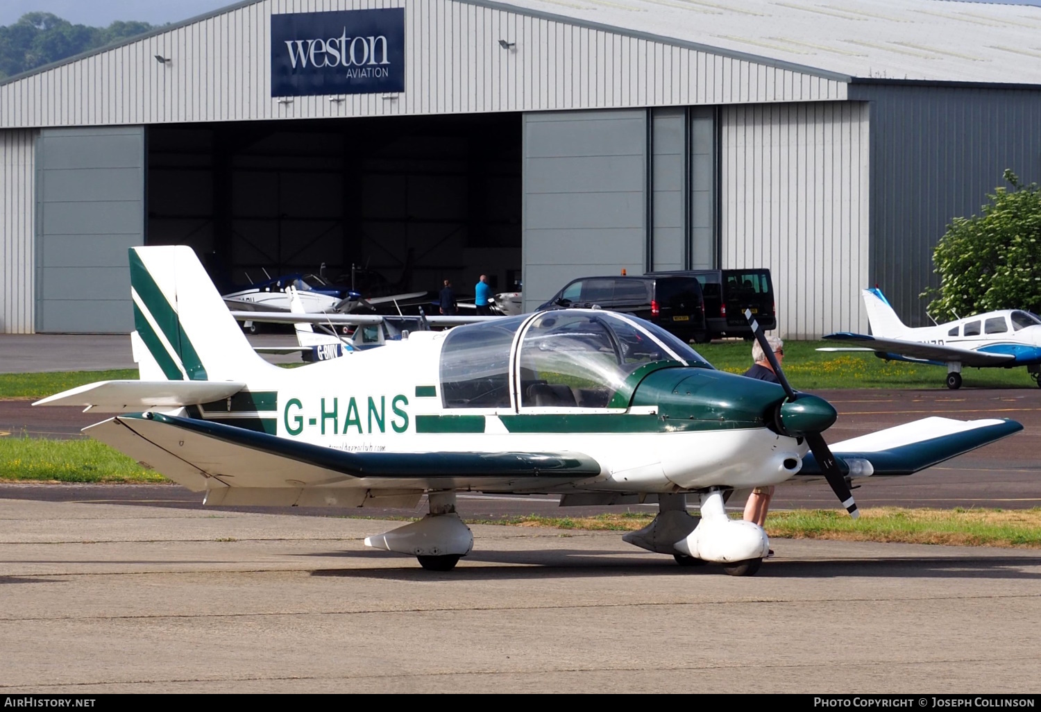 Aircraft Photo of G-HANS | Robin DR-400-108 Dauphin 2+2 | Cotswold Aero Club | AirHistory.net #824395