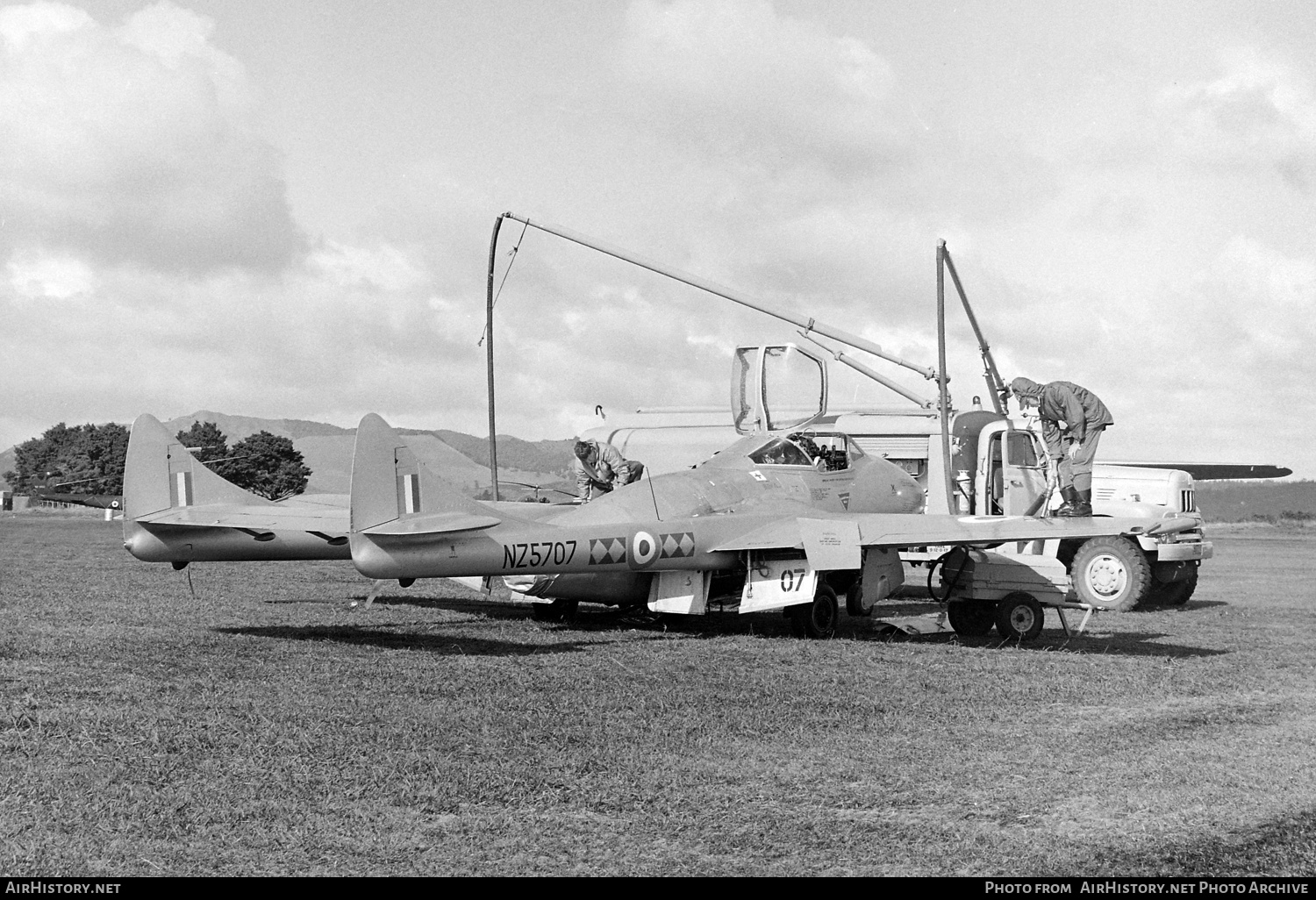 Aircraft Photo of NZ5707 | De Havilland D.H. 115 Vampire T11 | New Zealand - Air Force | AirHistory.net #824498