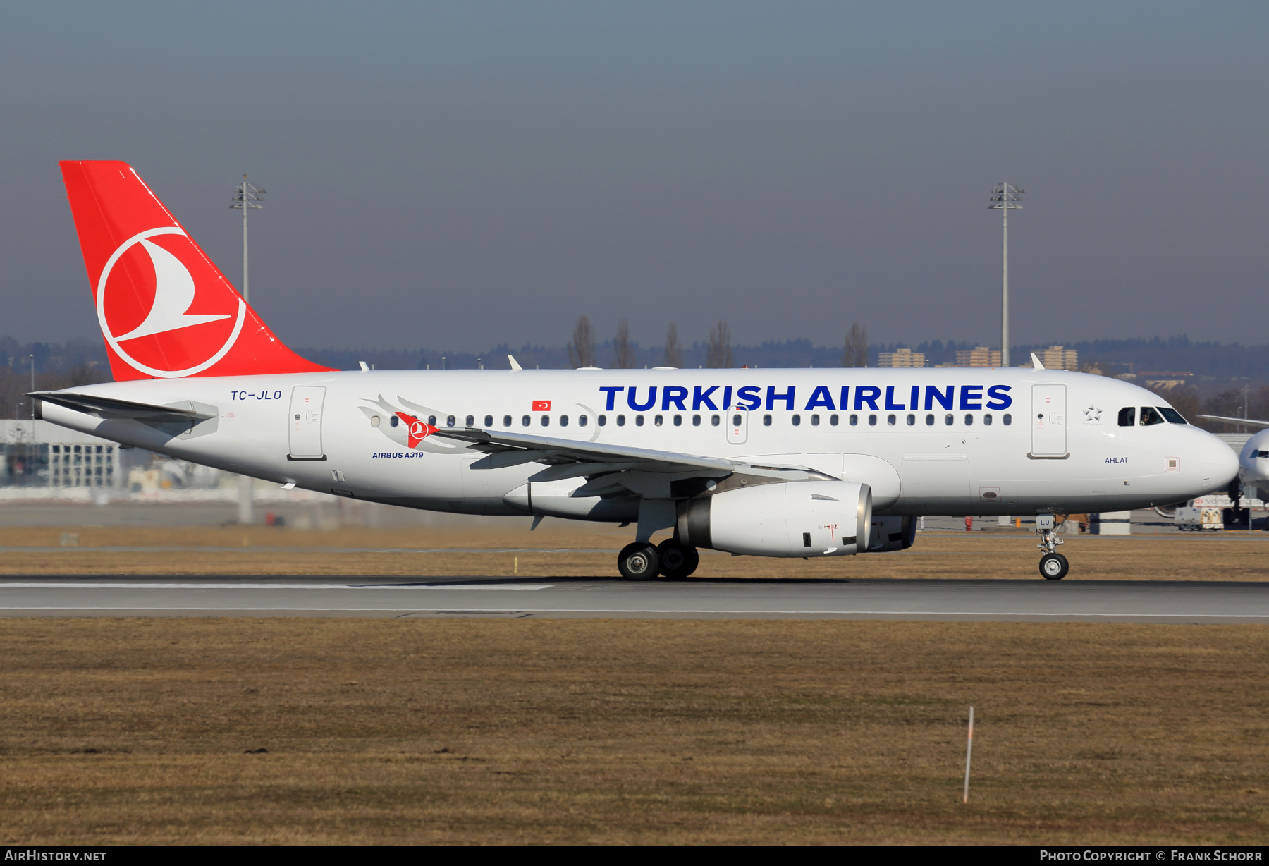 Aircraft Photo of TC-JLO | Airbus A319-132 | Turkish Airlines | AirHistory.net #824520