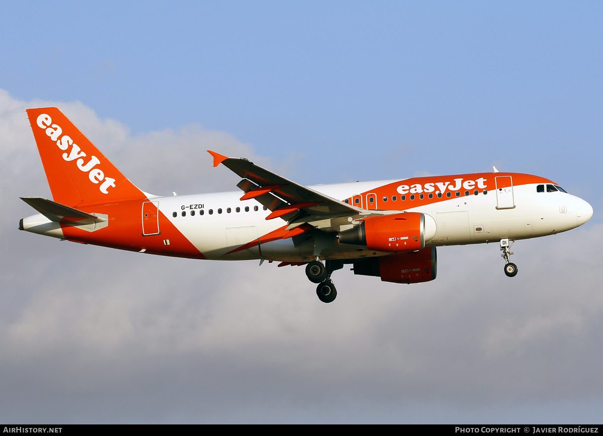 Aircraft Photo of G-EZDI | Airbus A319-111 | EasyJet | AirHistory.net #824523