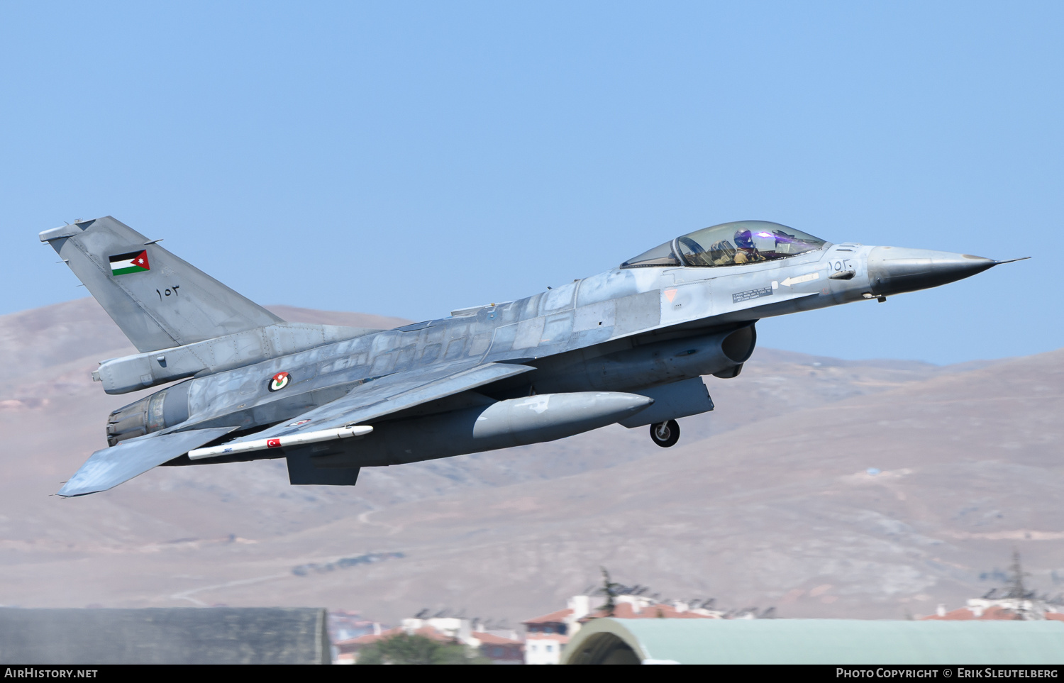 Aircraft Photo of 153 / ١٥٣ | General Dynamics F-16AM Fighting Falcon | Jordan - Air Force | AirHistory.net #824569