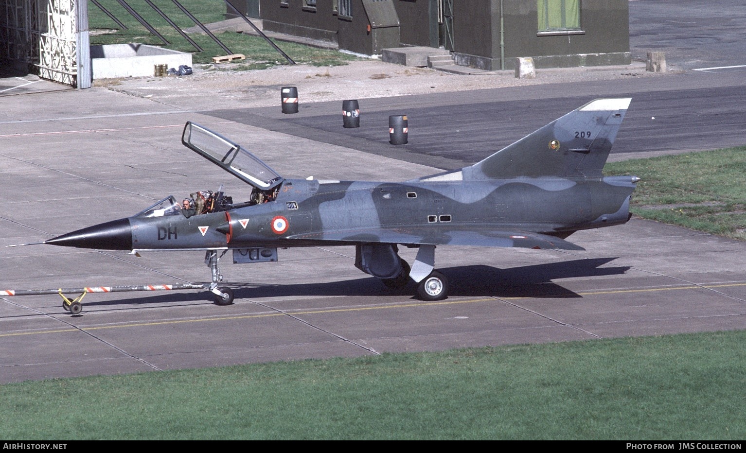 Aircraft Photo of 209 | Dassault Mirage IIIB | France - Air Force | AirHistory.net #824592