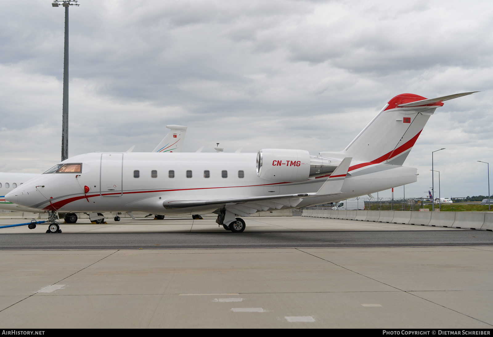 Aircraft Photo of CN-TMG | Bombardier Challenger 604 (CL-600-2B16) | AirHistory.net #824707