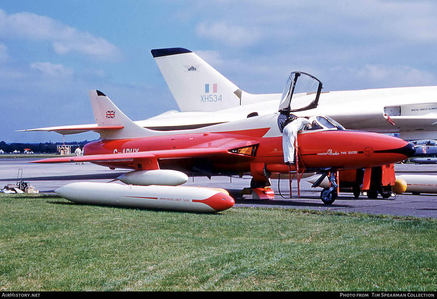 Aircraft Photo of G-APUX | Hawker Hunter T66A | Hawker Siddeley | AirHistory.net #824733