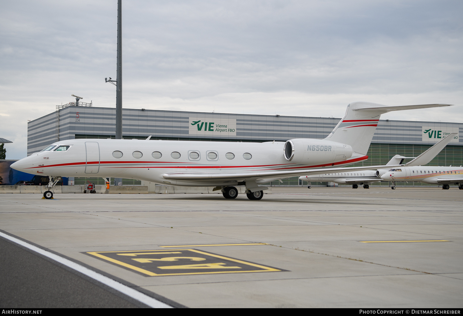 Aircraft Photo of N650BR | Gulfstream Aerospace G650ER (G-VI) | AirHistory.net #824763