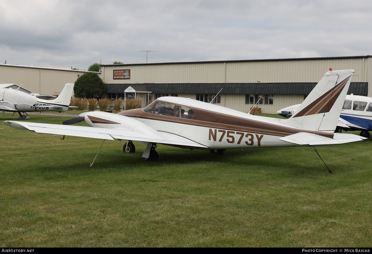 Aircraft Photo of N7573Y | Piper PA-30 Twin Comanche | AirHistory.net #824967