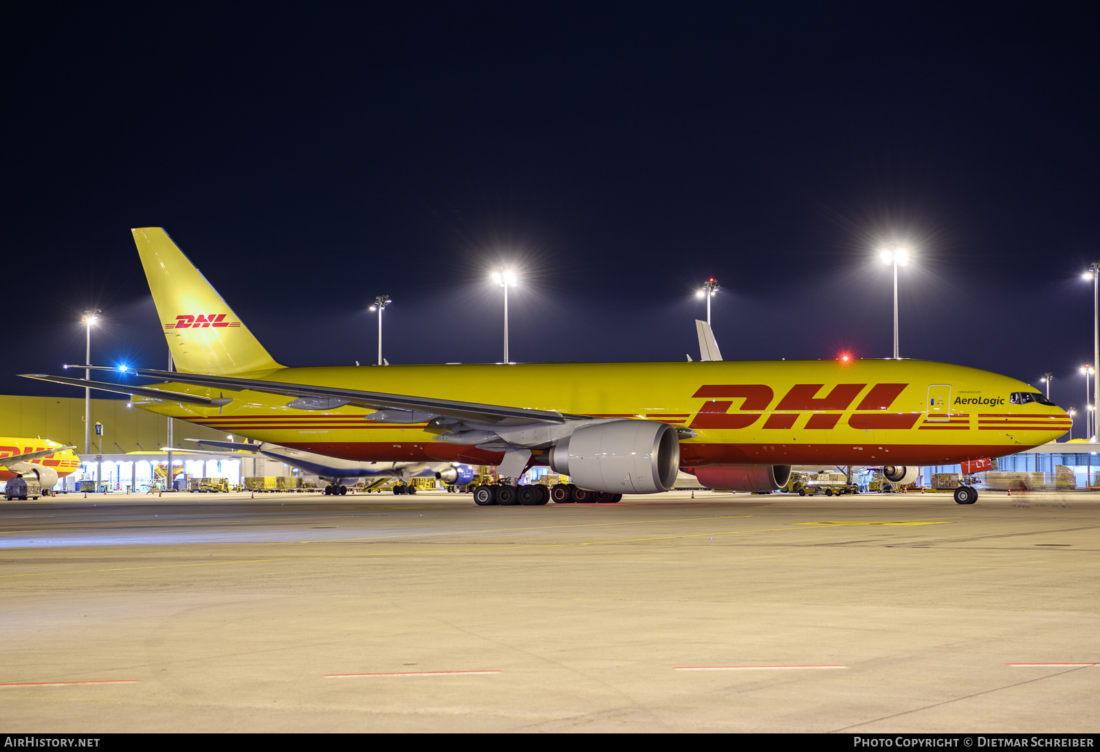 Aircraft Photo of D-AALT | Boeing 777-F | DHL International | AirHistory.net #825074