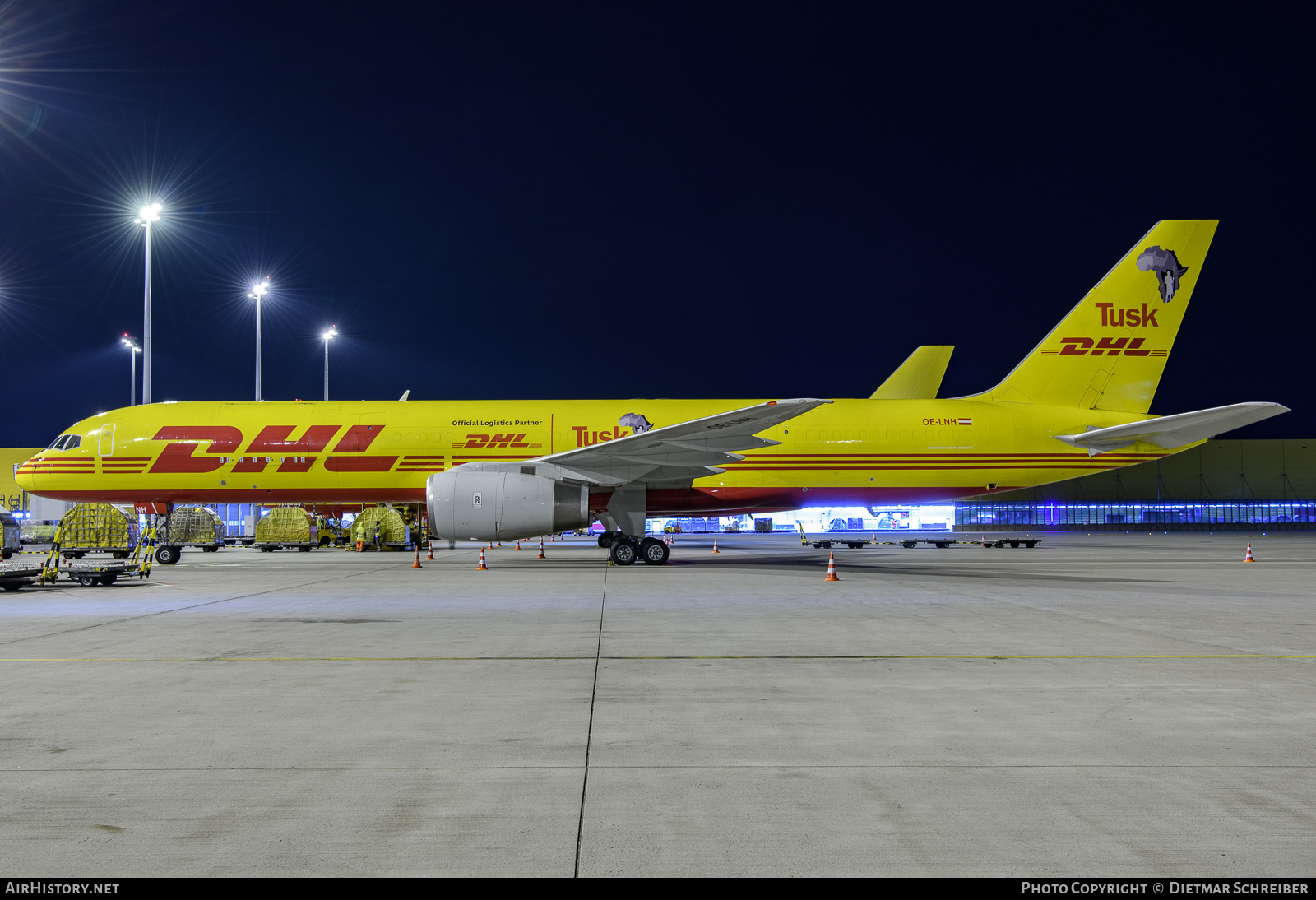 Aircraft Photo of OE-LNH | Boeing 757-236(PCF) | DHL International | AirHistory.net #825120