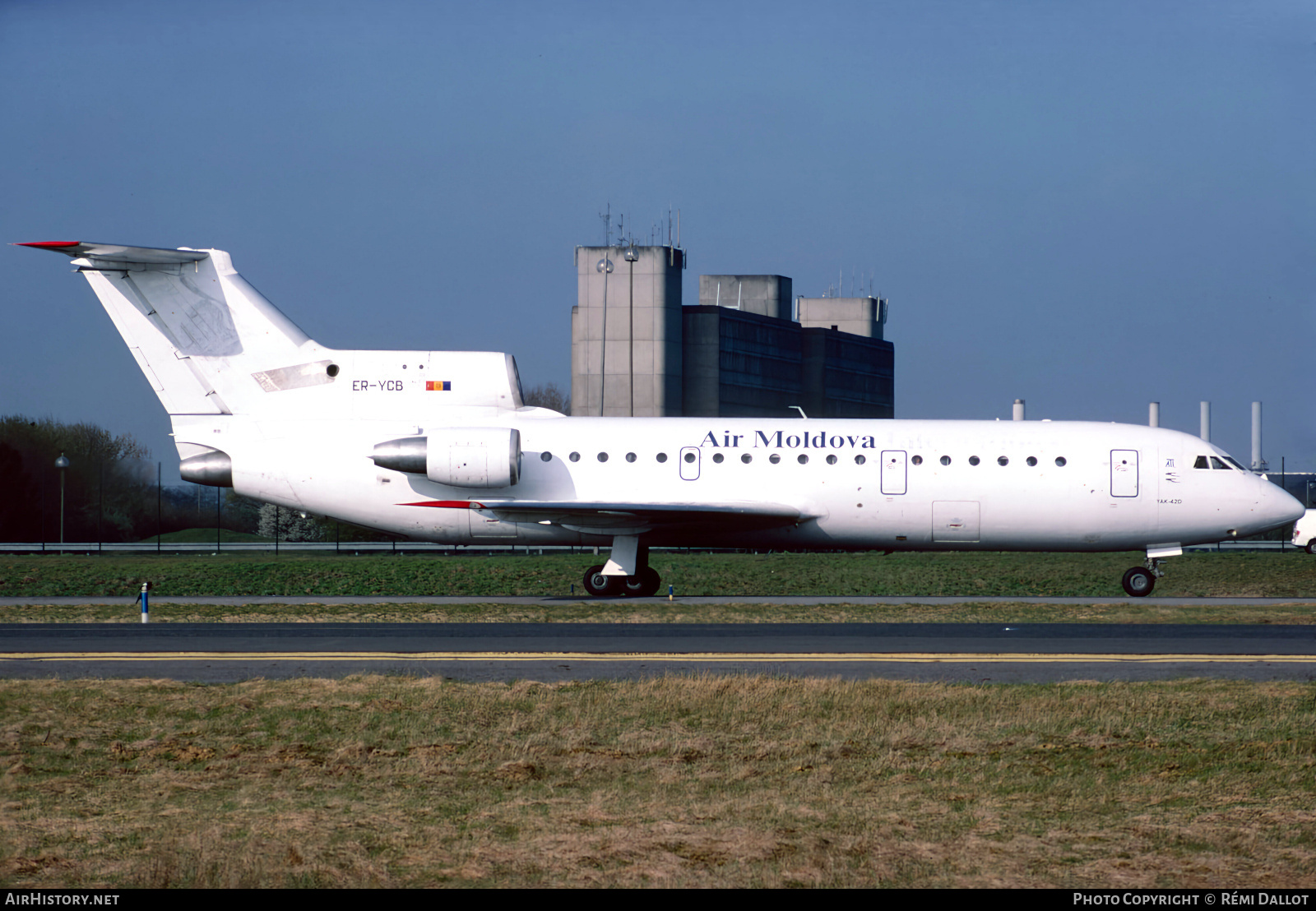 Aircraft Photo of ER-YCB | Yakovlev Yak-42D | Air Moldova International | AirHistory.net #825151