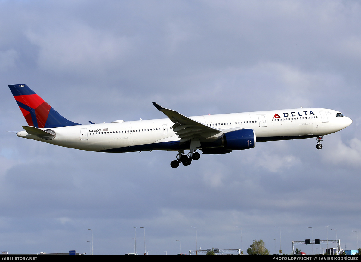 Aircraft Photo of N430DX | Airbus A330-941N | Delta Air Lines | AirHistory.net #825194