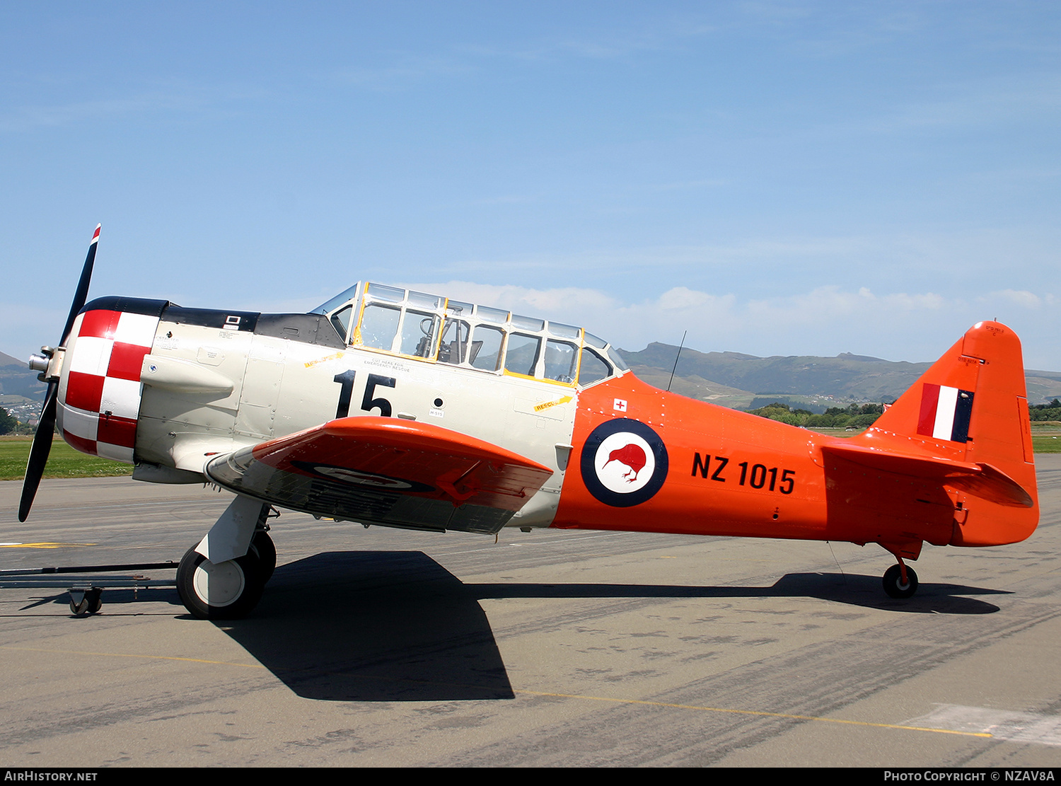 Aircraft Photo of NZ1015 | North American AT-6C Harvard IIA | New Zealand - Air Force | AirHistory.net #825214