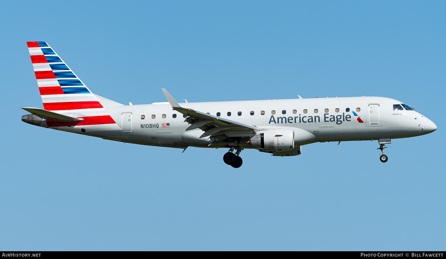 Aircraft Photo of N108HQ | Embraer 175LR (ERJ-170-200LR) | American Eagle | AirHistory.net #825224