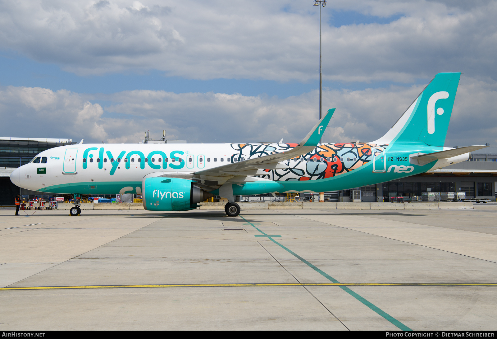 Aircraft Photo of HZ-NS35 | Airbus A320-251N | Flynas | AirHistory.net #825272