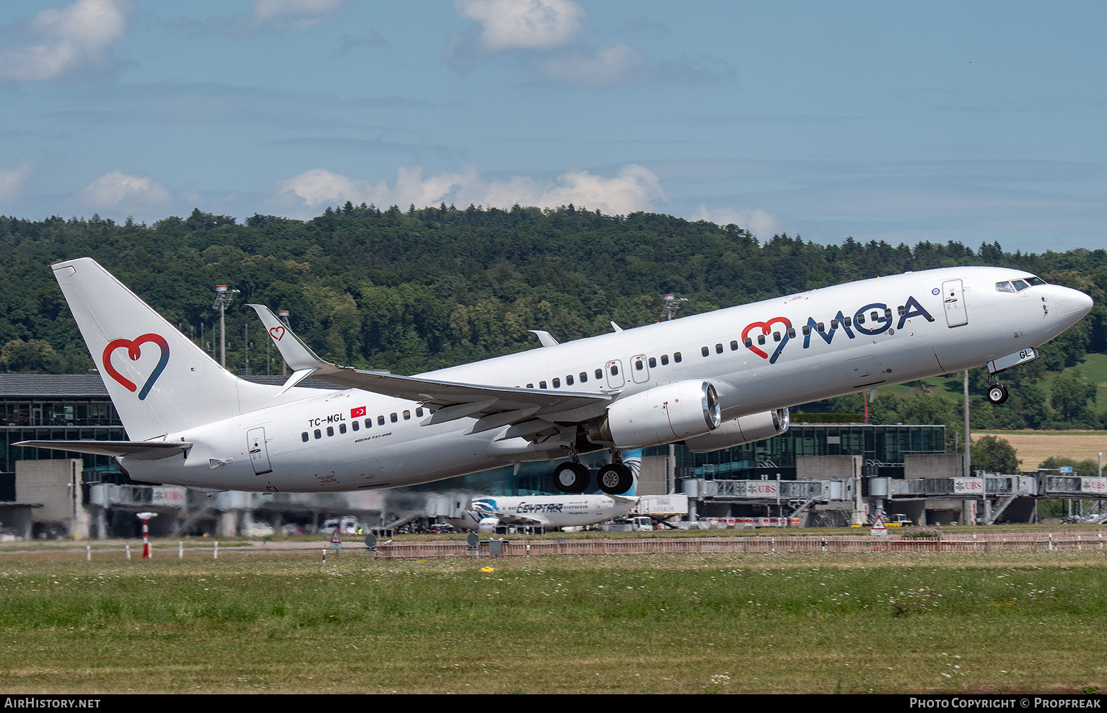 Aircraft Photo of TC-MGL | Boeing 737-8S3 | MGA - Mavi Gok Aviation | AirHistory.net #825283