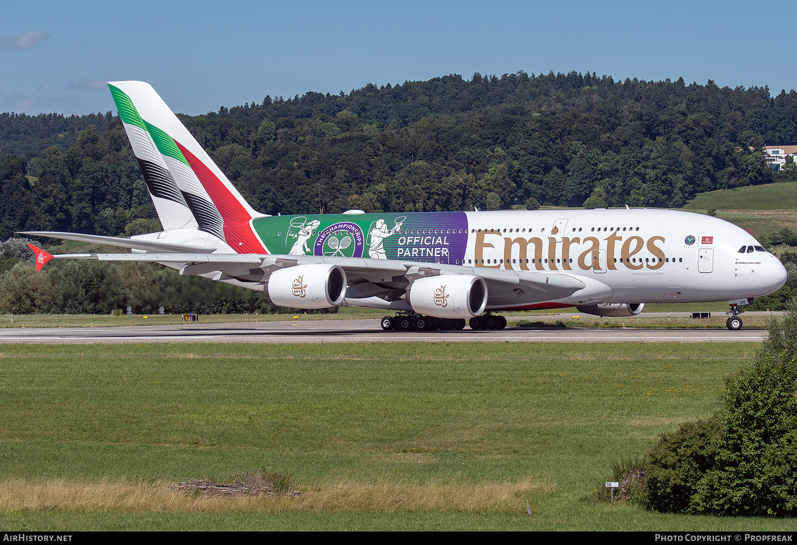 Aircraft Photo of A6-EOE | Airbus A380-861 | Emirates | AirHistory.net #825288