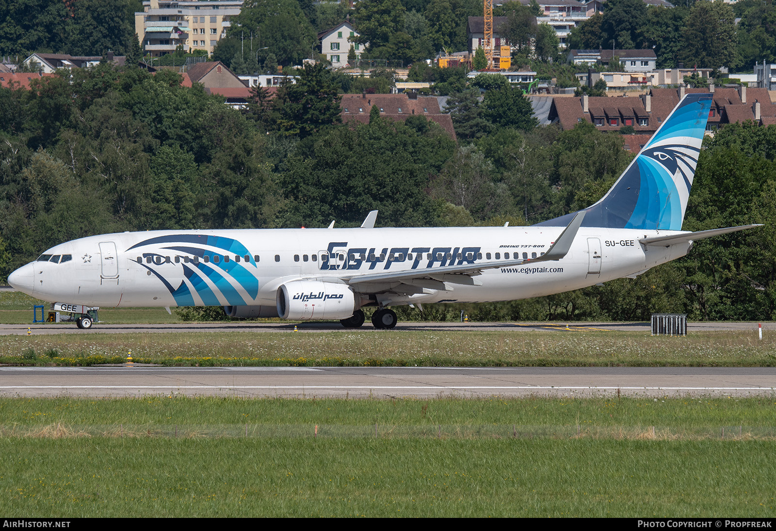 Aircraft Photo of SU-GEE | Boeing 737-866 | EgyptAir | AirHistory.net #825289